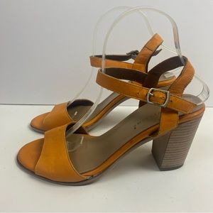 Cavellini Shoes Orange Leather Open Toe Heeled Sandals Italy Size 39 8.5